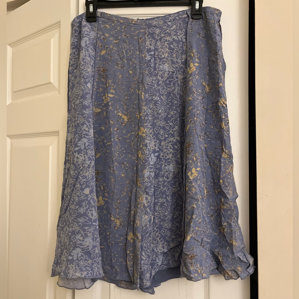 J. Jill Blueish Purple Lavender and Gold/Yellow Floral A-Line Flowy Skirt